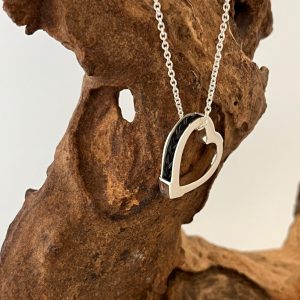 Hanger hart met paardenhaar